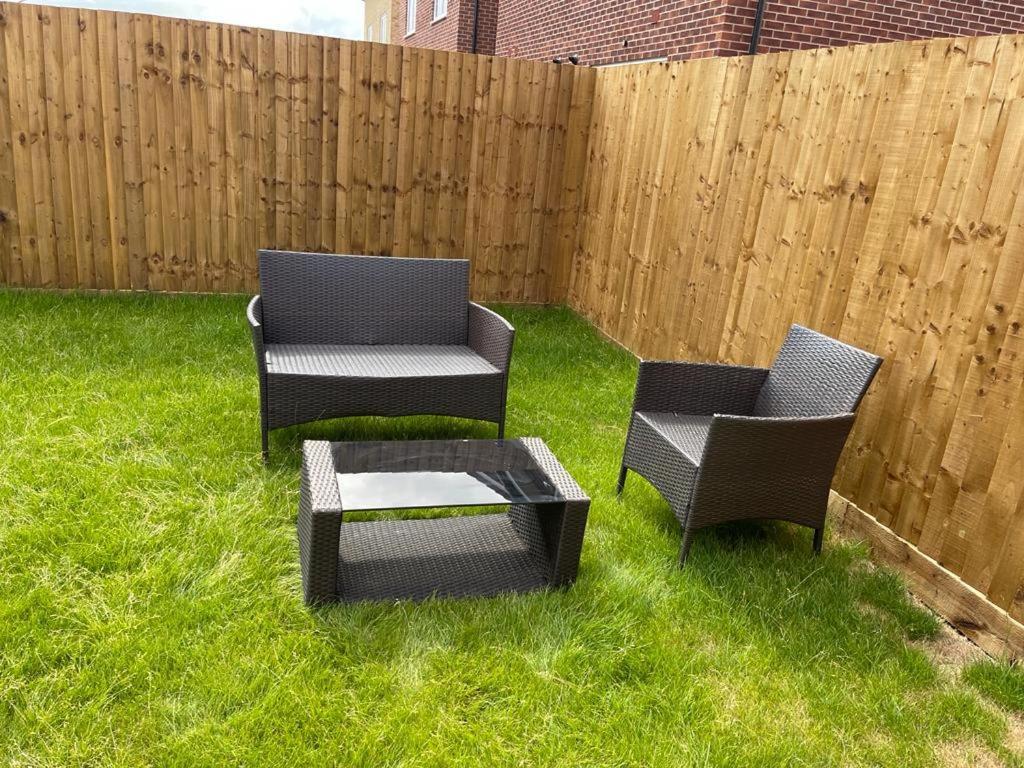 Stunning 3-Bed Risa House In Beeston Nottingham Villa Exterior photo